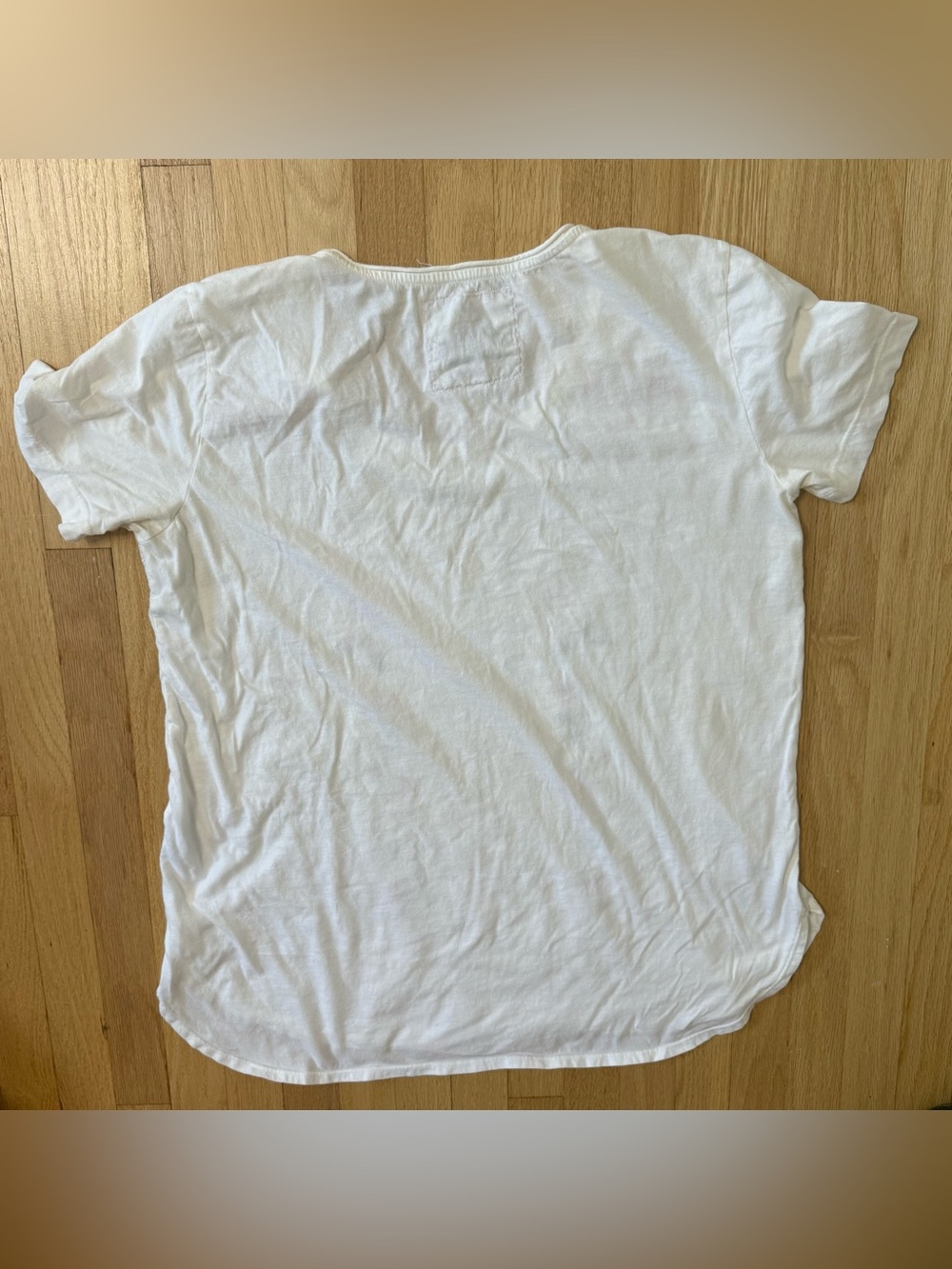 Johnny Was Women’s White Embroidered Floral Scoop Neck Tee Shirt Boho Medium - Picture 15 of 16
